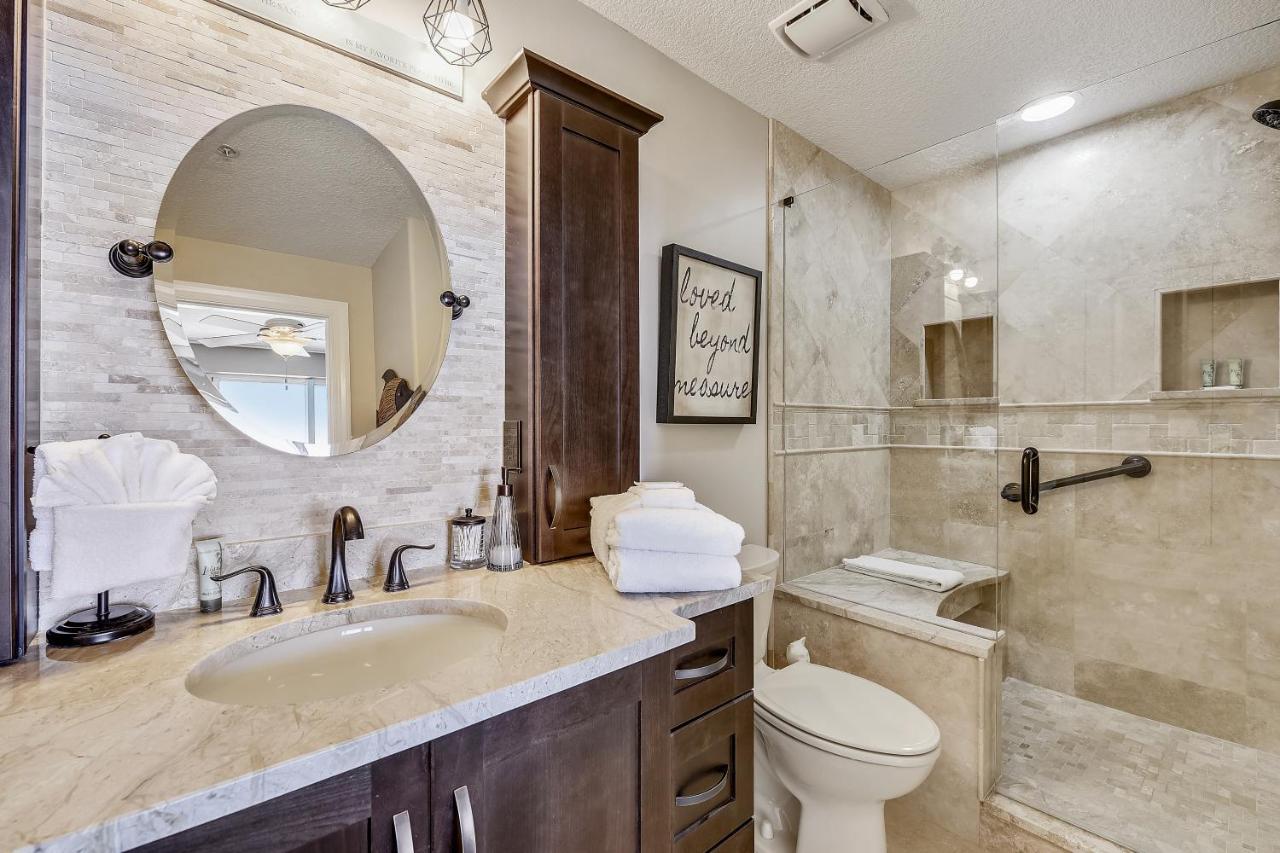 Holiday home Tropic Winds Condominium #1405 By Book That Panama City Beach