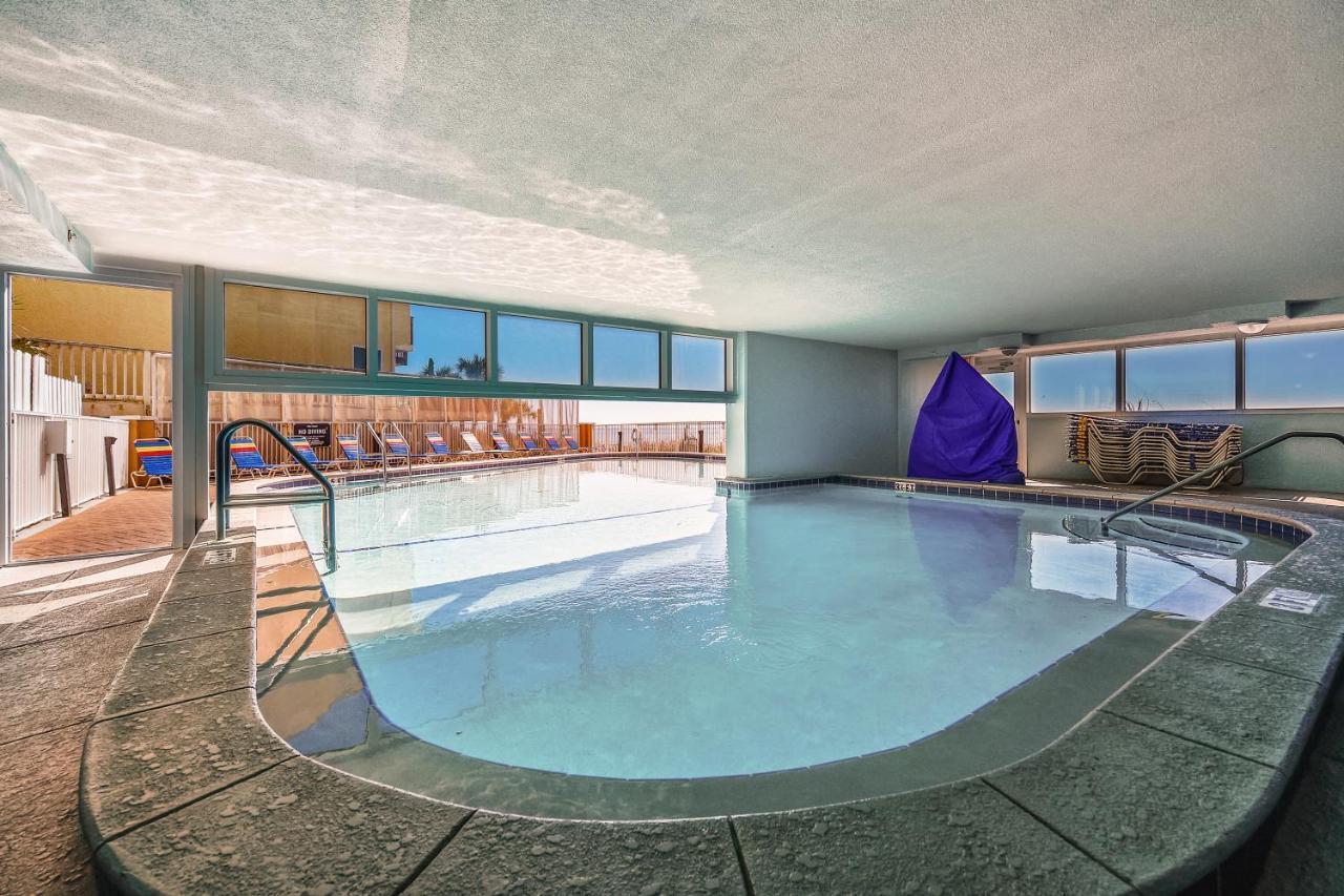 Holiday home Tropic Winds Condominium #1405 By Book That *